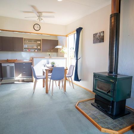 Dee'S On Bligh - Te Anau Holiday Home Exterior photo